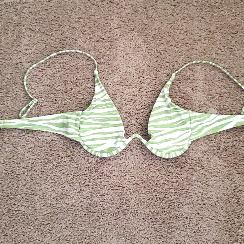Swim top